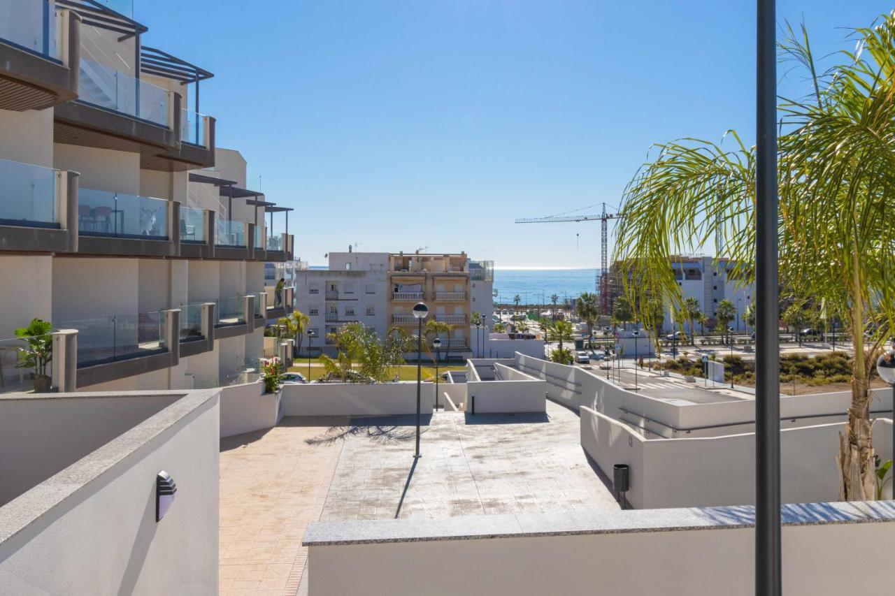 Marinsa Beach, 1 Bedroom With Seaview تورّوكس كوستا المظهر الخارجي الصورة